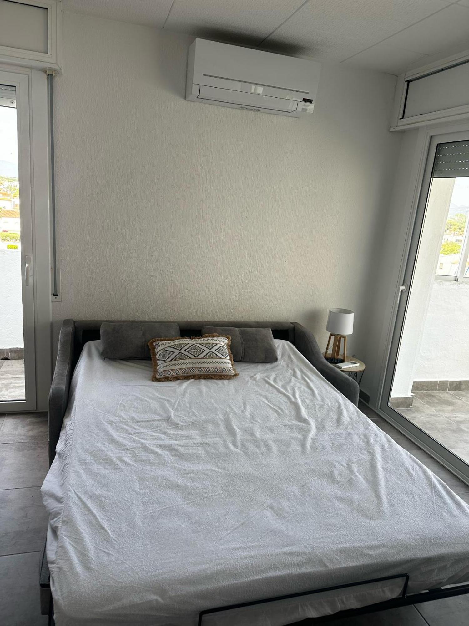 Estudio Port Grec Lägenhet Empuriabrava Exteriör bild